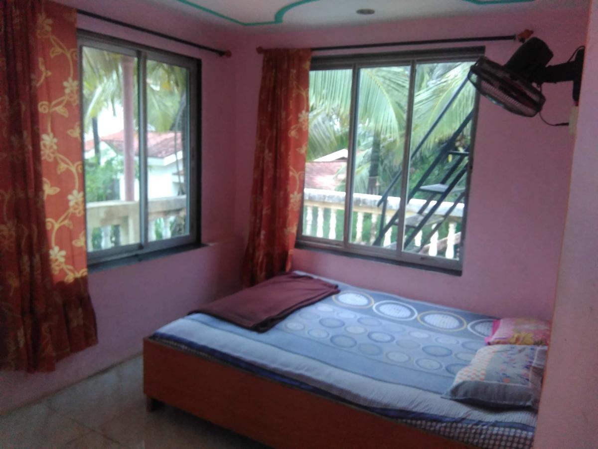 Sai Prasad Guest House Murūd 外观 照片